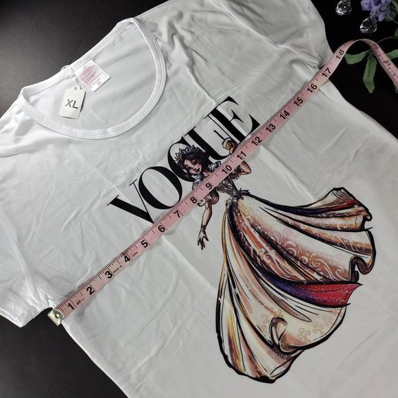 Vogue Disney Snow White Queen Short Sleeve T-Shirt - Picture 8 of 14